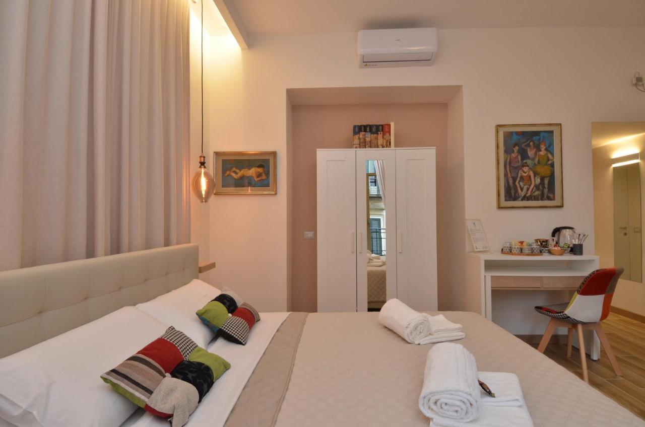 B&B Casazeni Naples Exterior photo